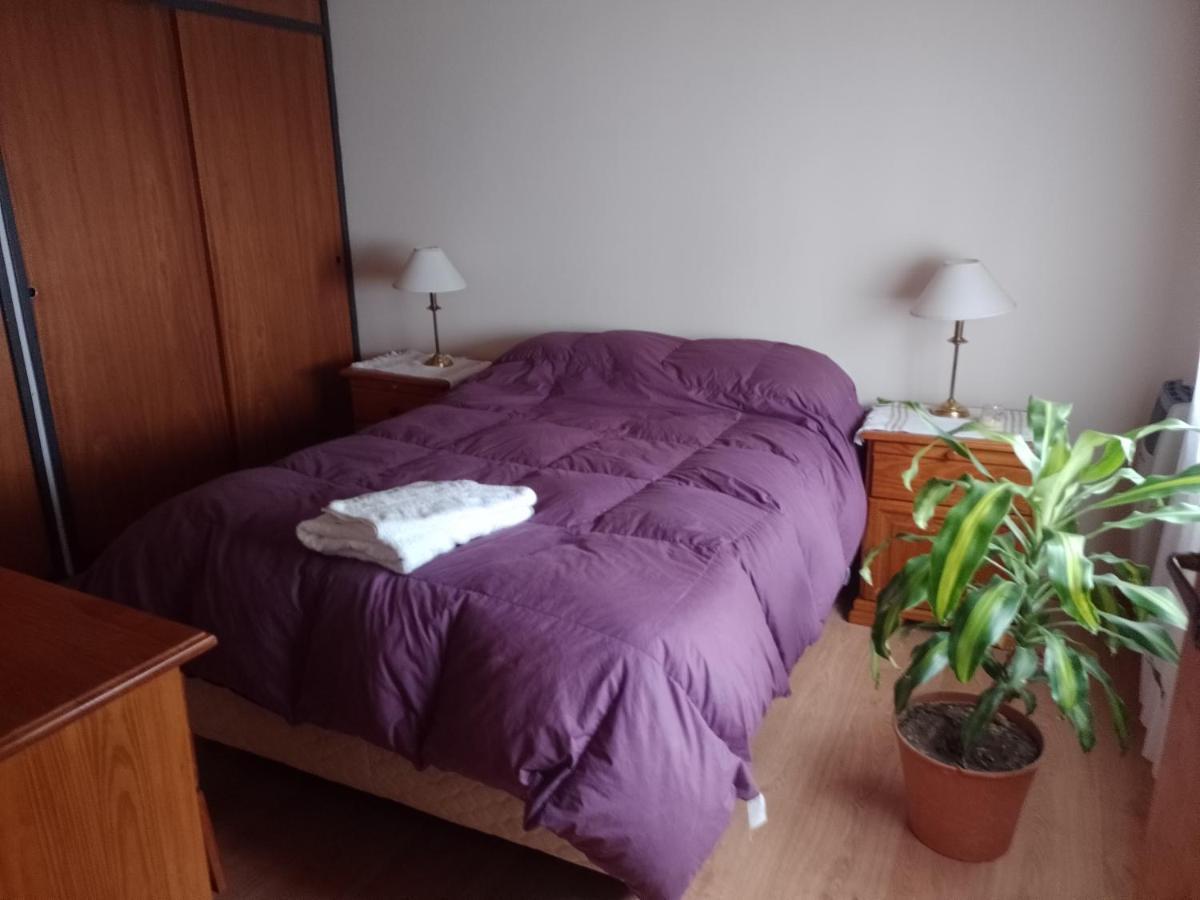 Apartamento El Patio Del Aromo Puerto Madryn Habitación foto
